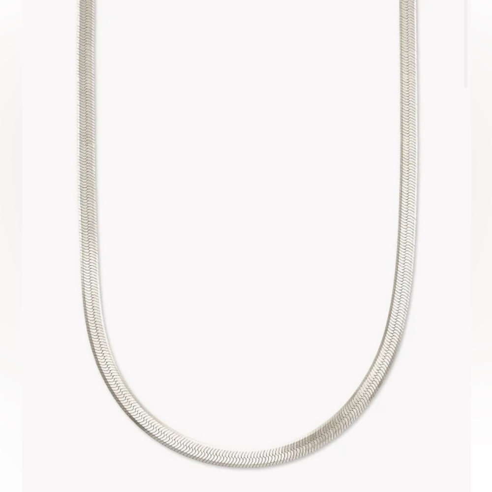 Kendra Scott Herringbone Chain Necklace in Sterling Silver